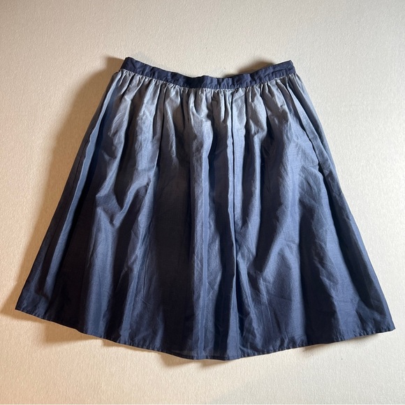 NWT Tommy Hilfiger 100% Cotton Denim Blue Fit and Flare Skirt, Size 10 - Picture 2 of 7